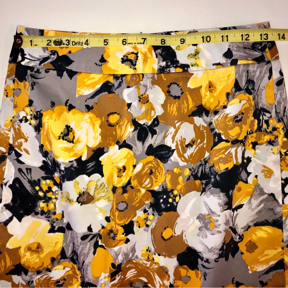 J. CREW Stretch Golden Rose Floral Pencil Skirt (S) - Picture 11 of 17